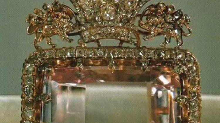 Dünyanın en büyük elmaslarından olan "Kuh-i nur"un sahibi belli oldu