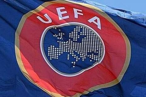 UEFA Beşiktaş'a cezayı kesti: Avrupadan men!