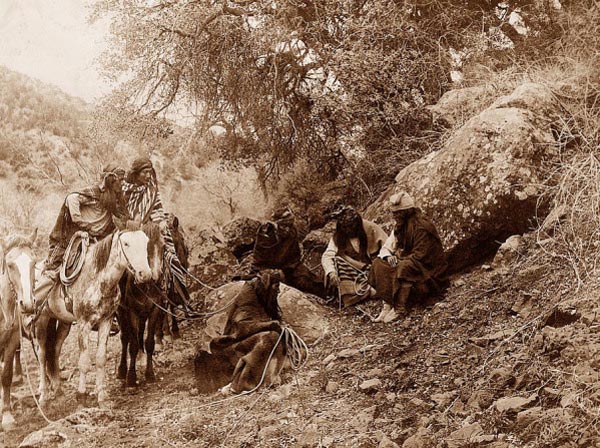 Apache: Amerikan Yerlilerinin Kökeni Hakkında